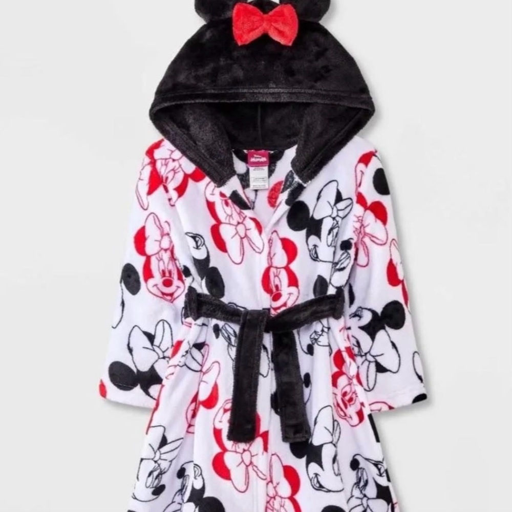 Minnie Mouse Hooded Bathrobe. Last‎ one!